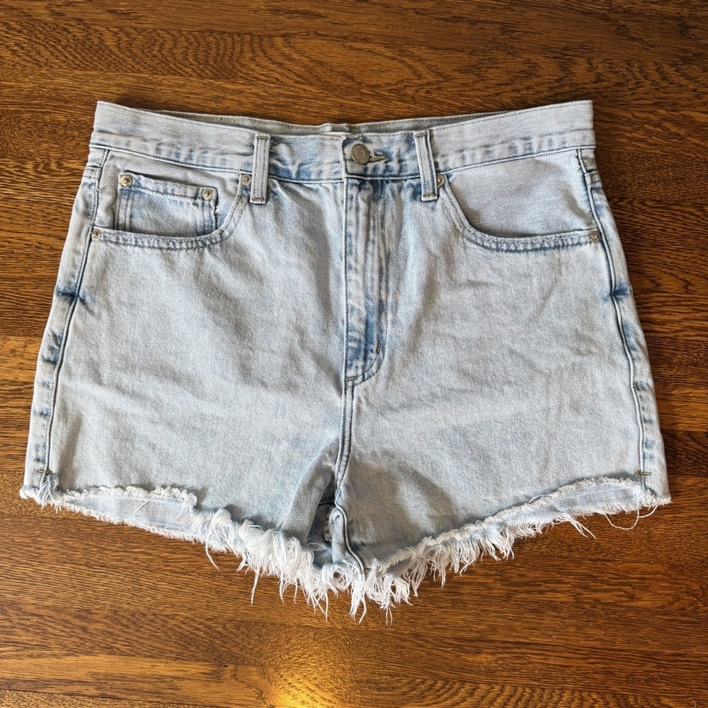 PISTOLA: NOVA HIGH RISE CUT OFF SHORT SIZE 30 100% COTTON‎